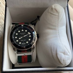 GUCCI Dive - Black Dial Men’s Watch - YA136209